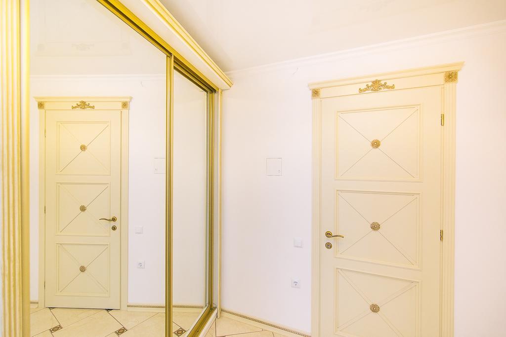 Vip Apartmen Szumi Kültér fotó