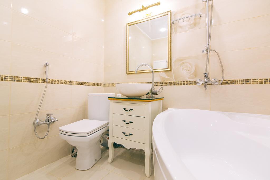 Vip Apartmen Szumi Kültér fotó